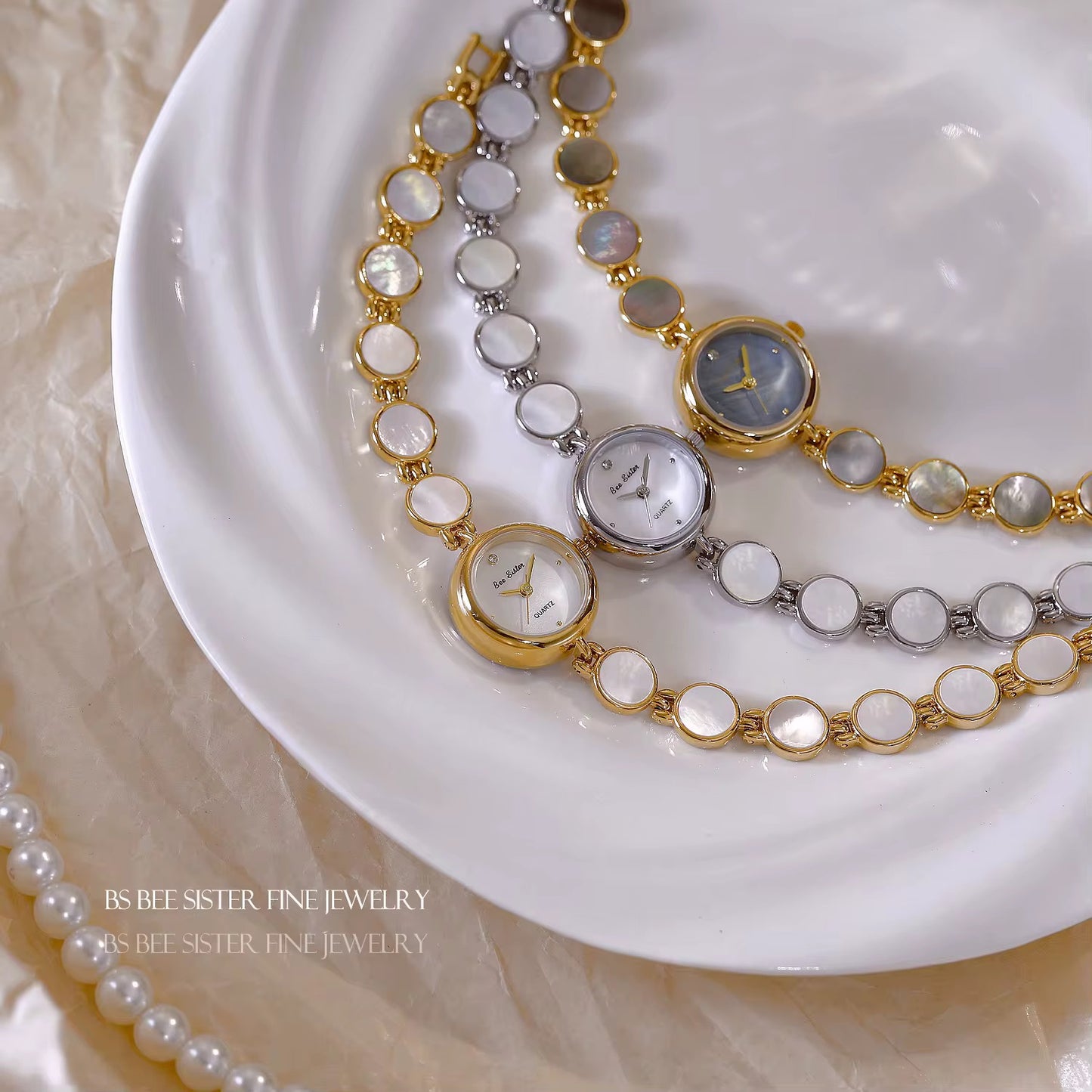 Vintage shell elegance