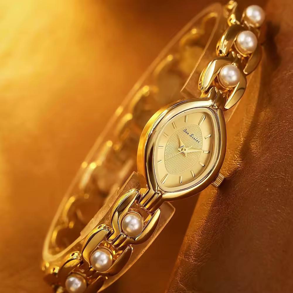 Pearl Luxe Gold Plated Stone